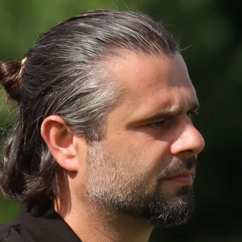 Porträt Coach Jürgen Rackerseder
